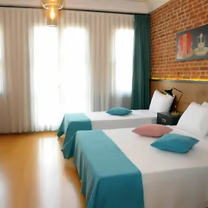 https://el-gusto-hotel.istanbul-turkeyhotels.com